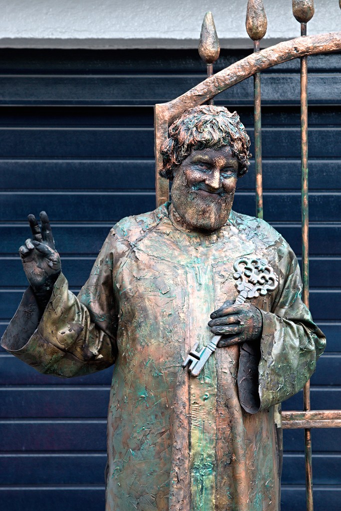 living statue lommel levend standbeeld evenement event festival festiviteit kunst art straatkunst streetart artiest beeld beeldhouwwerk sculpture sculptuur